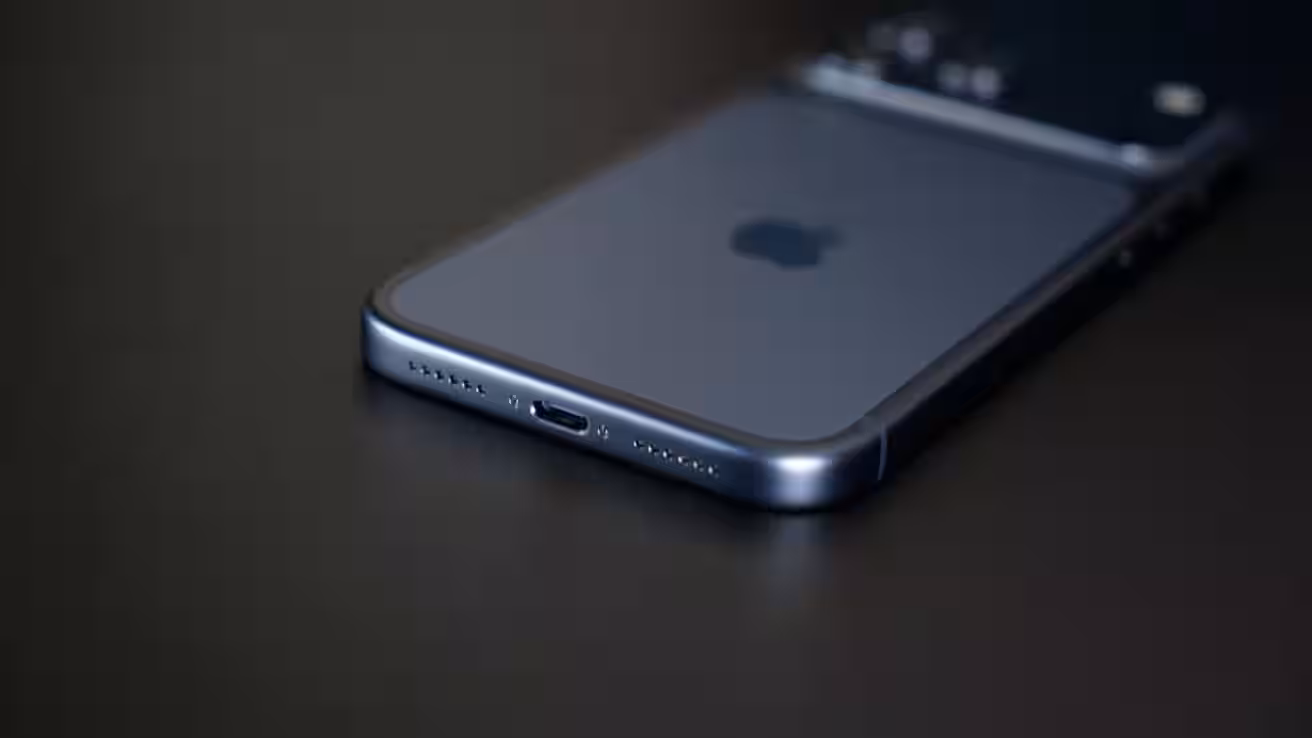 65201 136310 iphone 17 pro max usb c