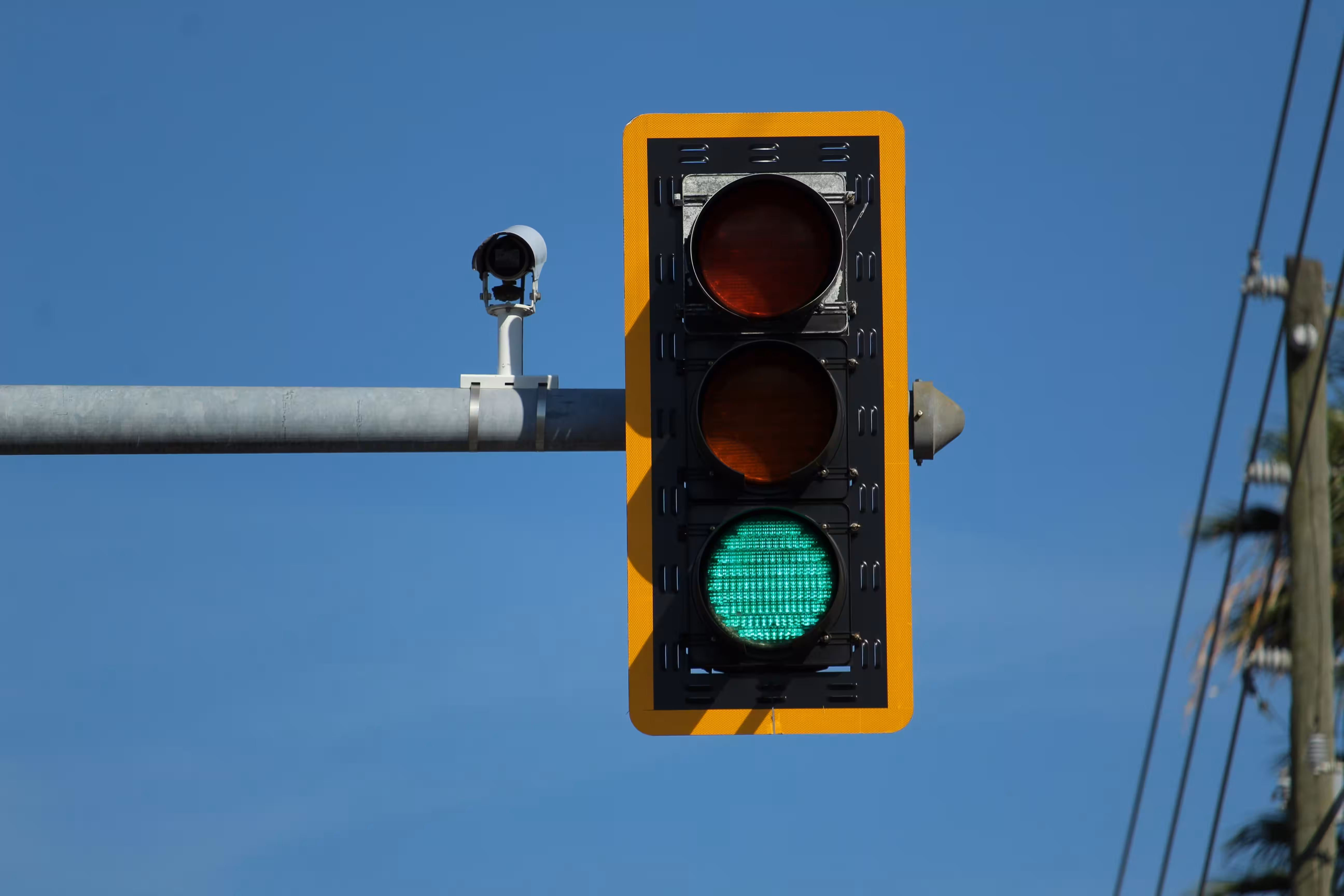 Moscow traffic lights connected to Yandex Maps: how it works