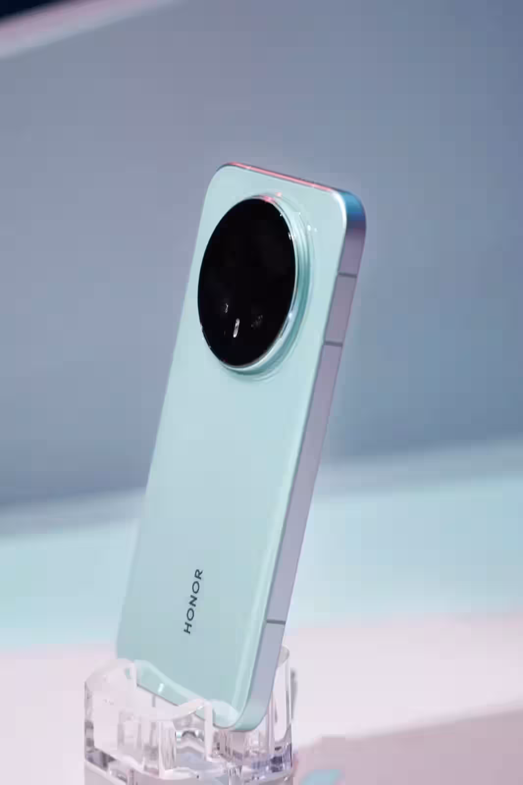 honor magic 8 pro exclusive verge1.jpeg