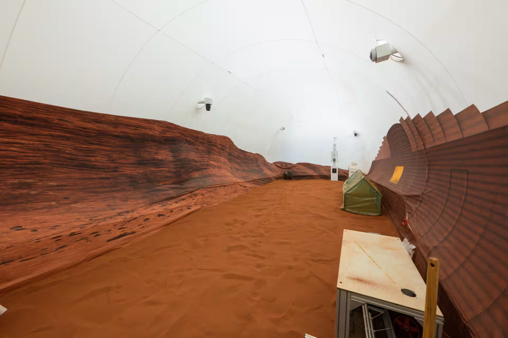 Four researchers will embark on a year-long simulation mission to Mars in NASA's habitation module 3 image 23
