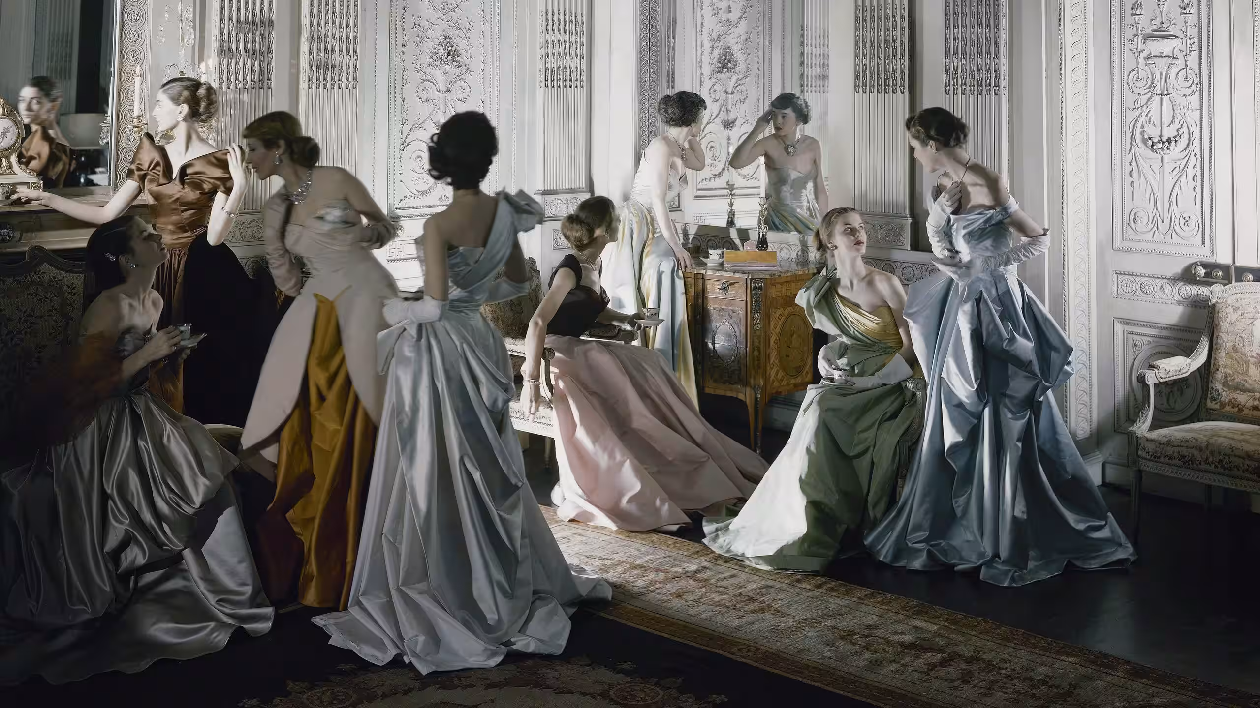 Samsung has added 20 works from the Vogue archive to the Art Store for its TV 4 sam s10004157 20250829151523 scaled 1