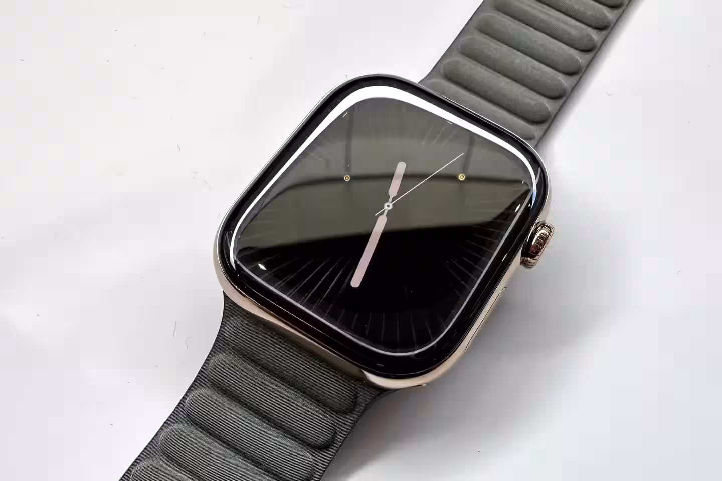 Apple Watch will get hypertension alerts on Sept. 15