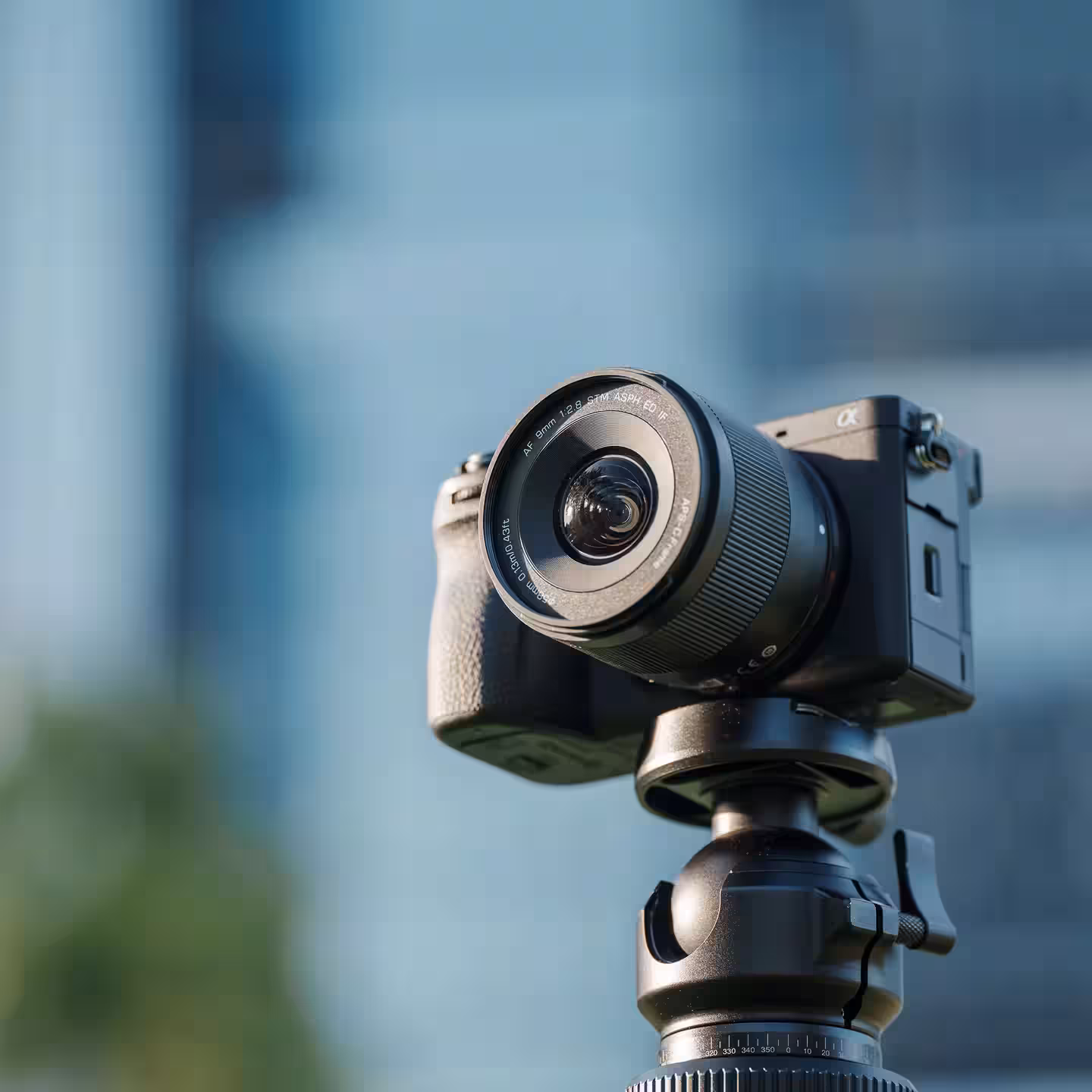 Viltrox unveils two ultra-wide-angle Air 5 lenses viltrox af 9mm f2.8 air 1