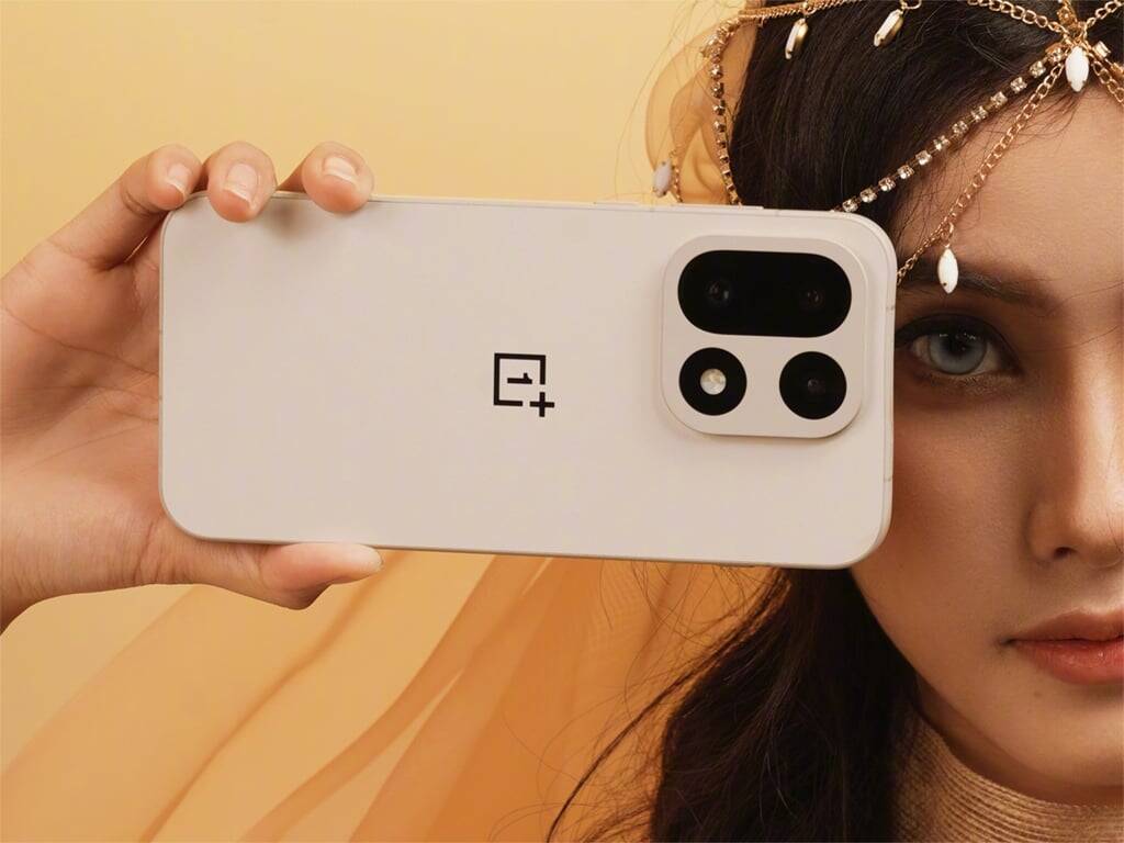 OnePlus 15: camera specs revealed OnePlus 15: camera specs revealed