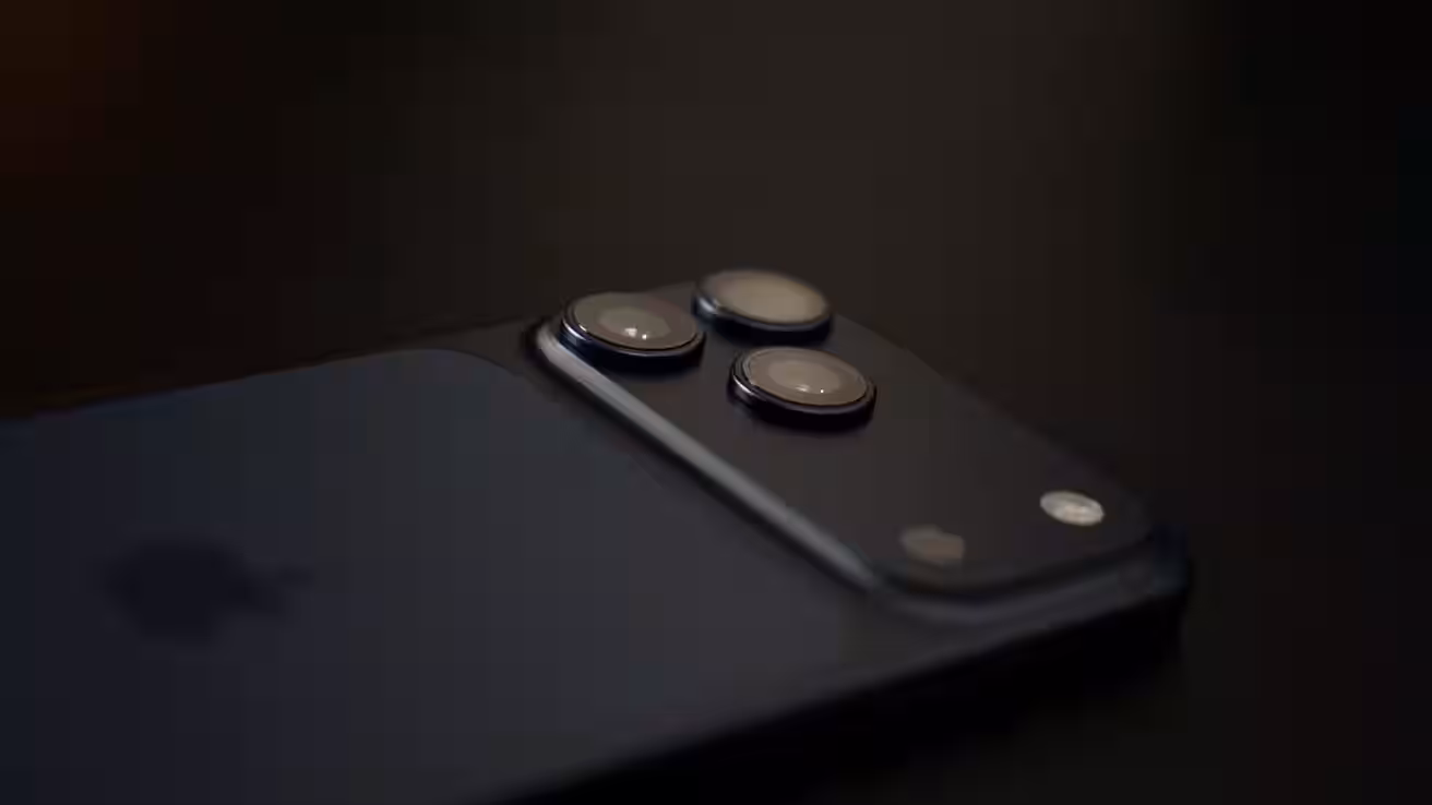 Orange iPhone 17 Pro owners complain of sudden case color change