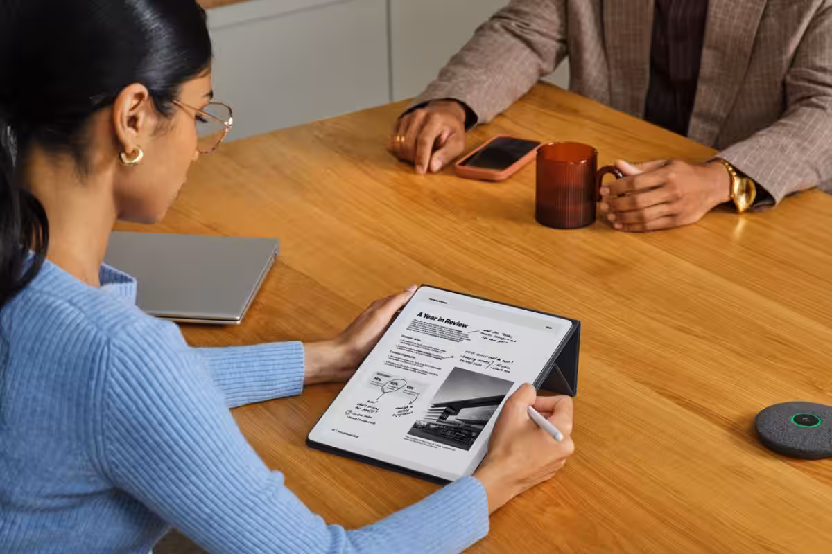 Amazon unveiled the new Kindle Scribe, including a model with a color screen