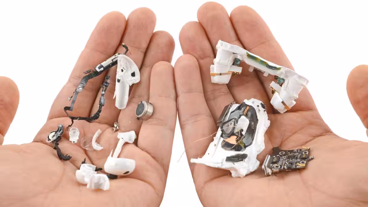 AirPods Pro 3 fail the maintainability test