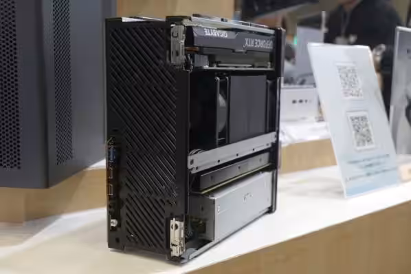 Minisforum releases MS-02 Ultra PC mini-PC with dual-slot graphics card support 3