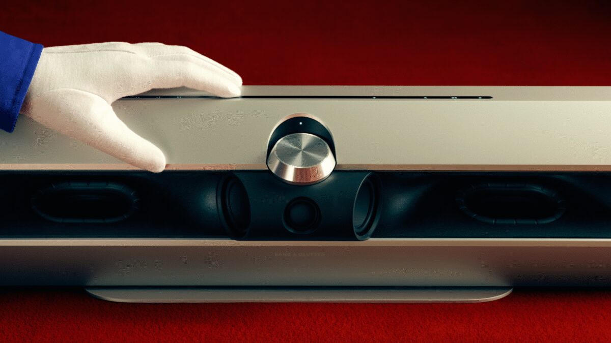 Bang & Olufsen has unveiled the ,800 Beosound Premiere premium sound bar