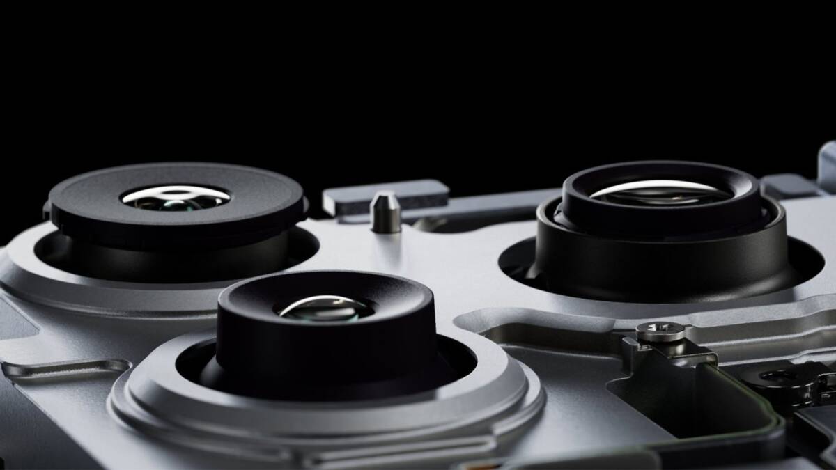 Smartphone manufacturers are developing cameras with LOFIC sensors