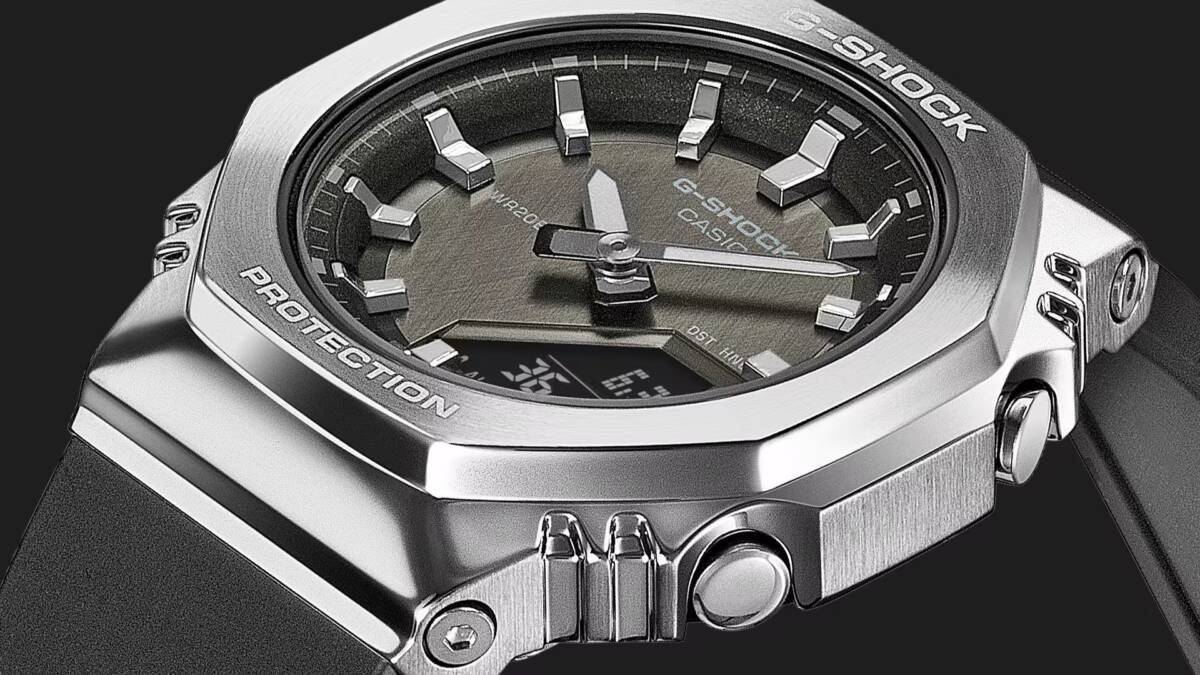 Casio has updated the compact G-Shock line with two models with a metal bezel and a new dial design Casio has updated the compact G-Shock line with two models with a metal bezel and a new dial design