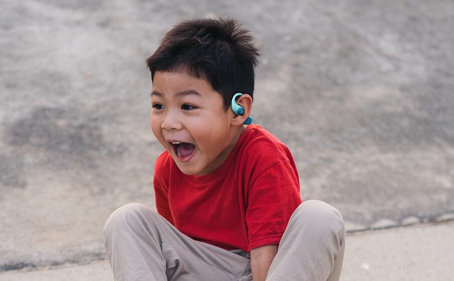 JBL introduced Junior Free safe headphones for kids