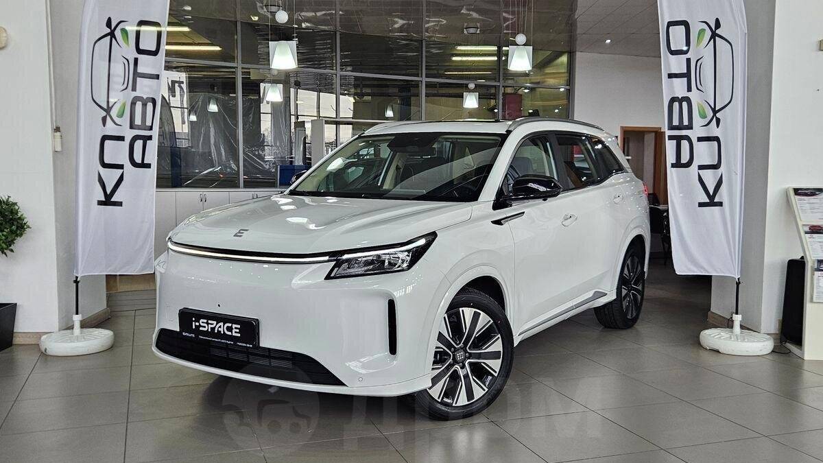 Production of the Evolute i-Space crossover in Lipetsk has been switched to a full cycle