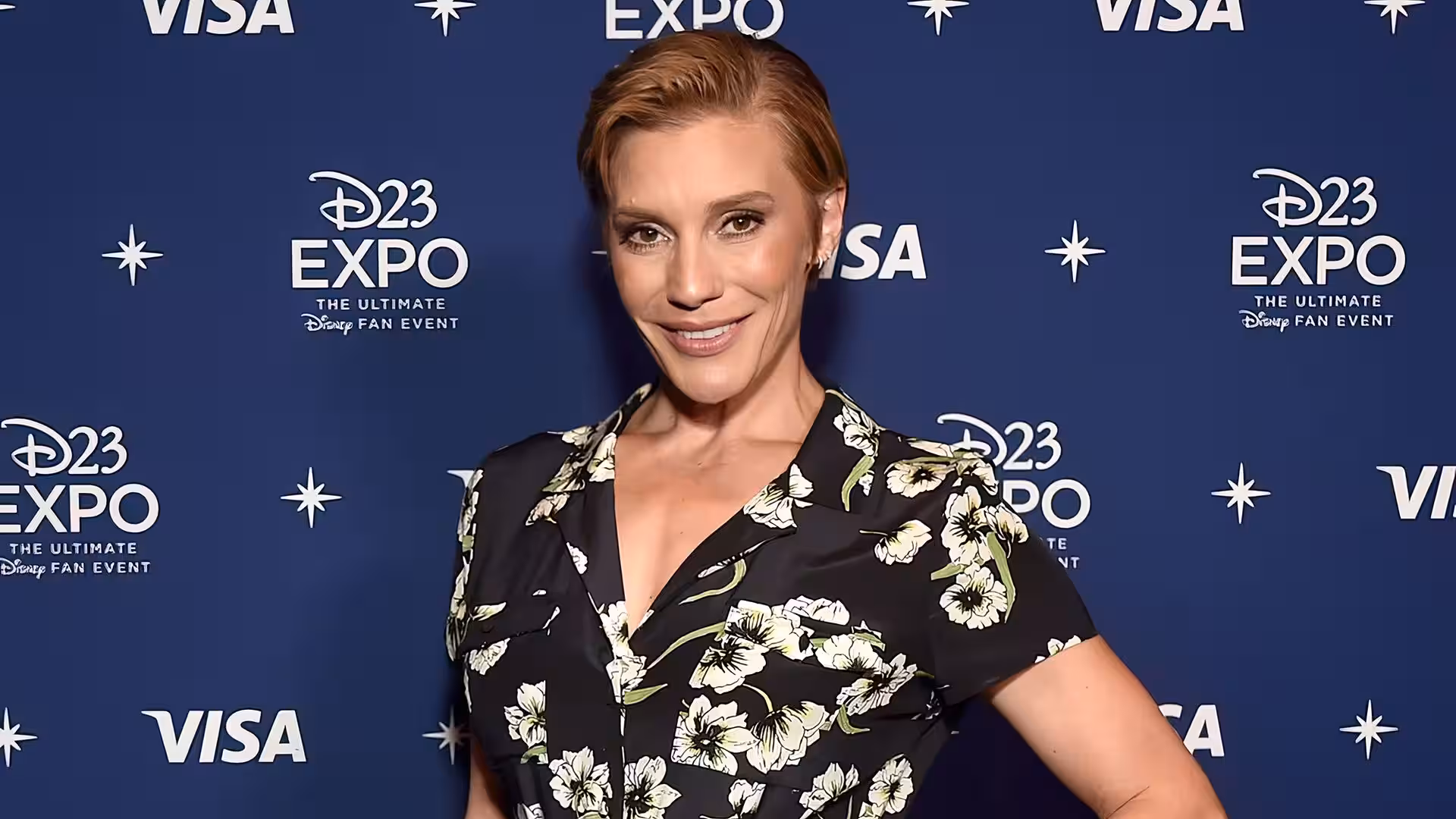 Smart is Beautiful: 21 Hollywood 9 Geek Icons actress kathy sackhoff 83