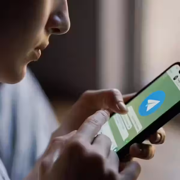 Yandex launches inline bot Alisa in Telegram