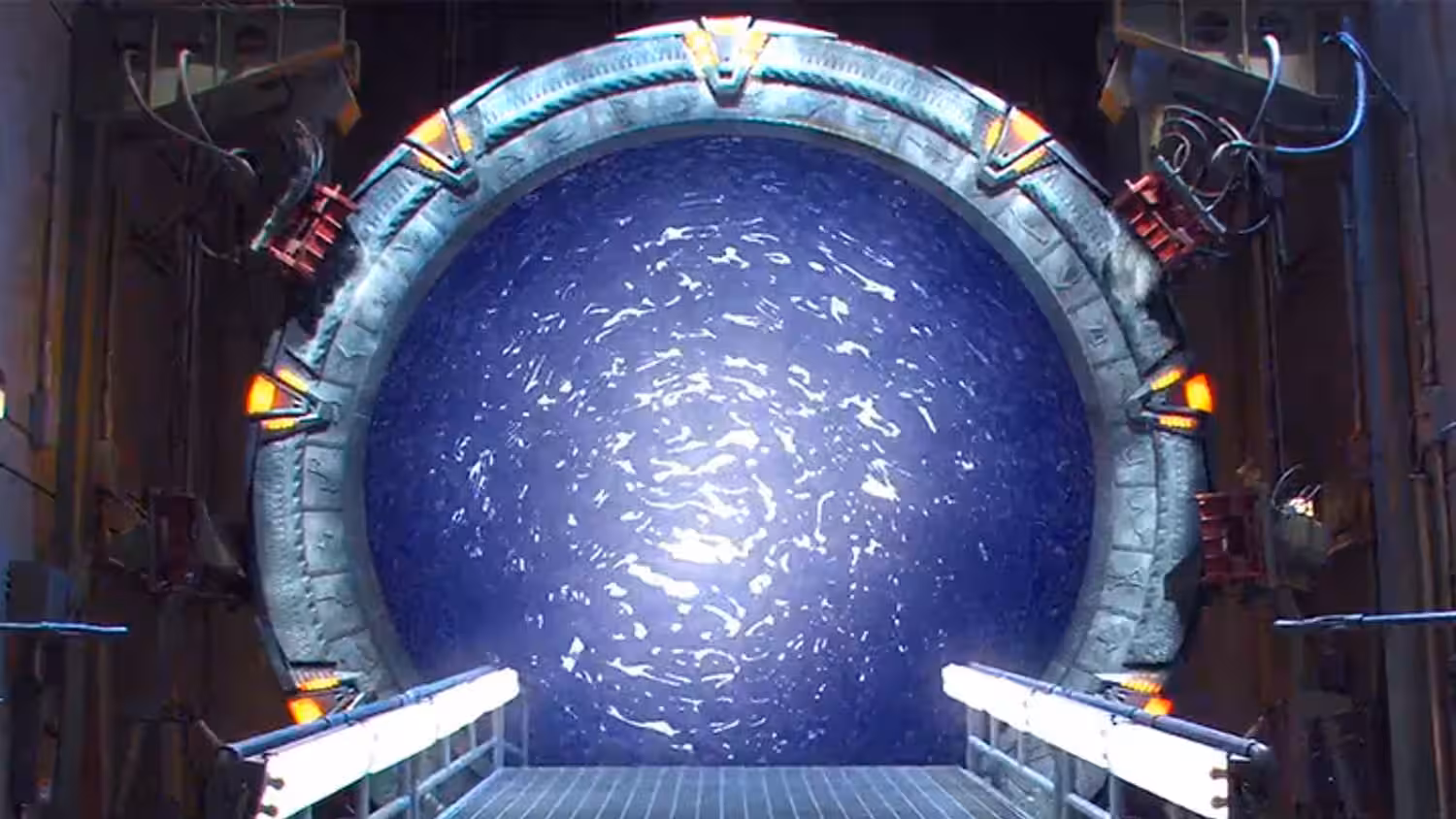 Amazon officially kicks off work on new Stargate series 3 gy5yy89hnsbmql53aszhg5